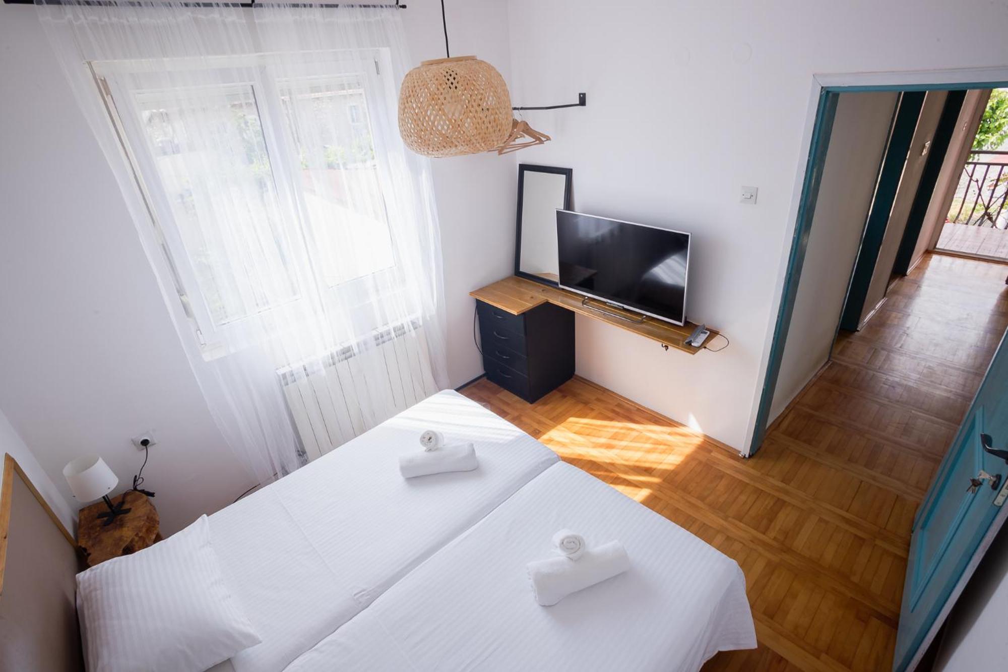 Late Story Apartment Podgorica Exterior photo