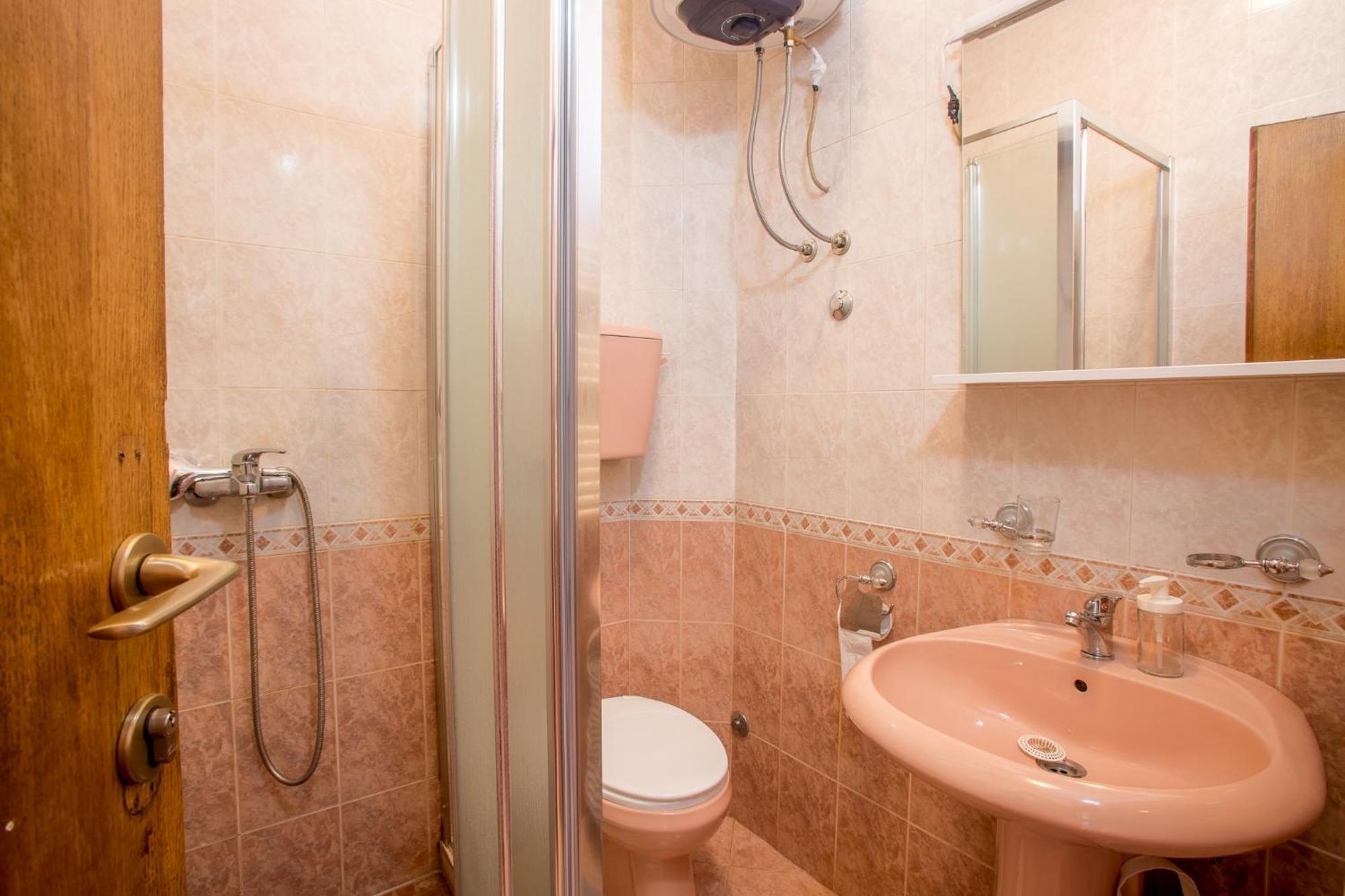 Late Story Apartment Podgorica Exterior photo